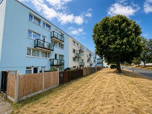 Photo 1- click for photo gallery